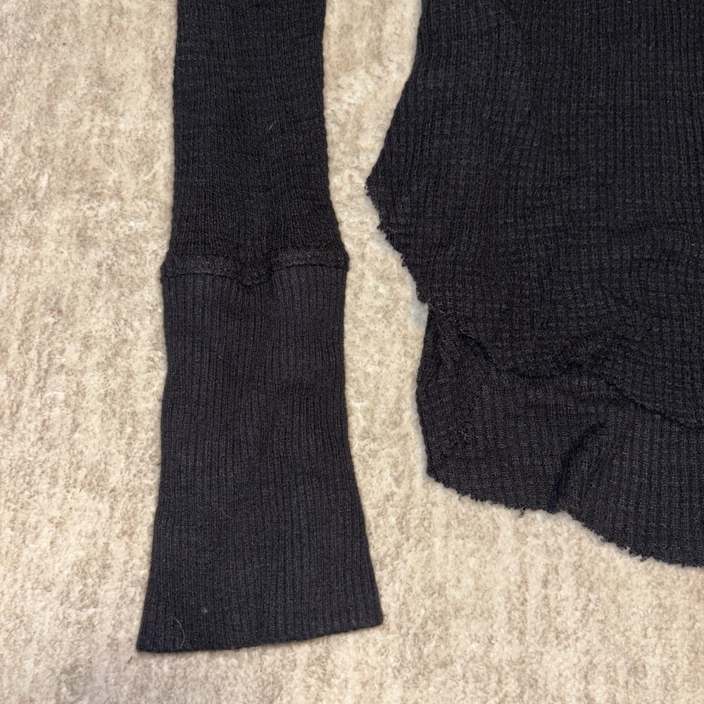 Medium Free People Black Lace Shoulder Waffle Knit Top Oversized - Picture 4 of 7